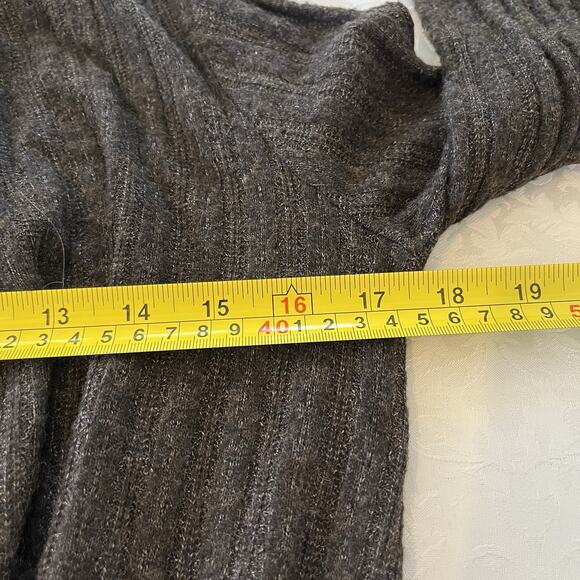 Maeve by Anthropologie Rafela Hacci Surplice Top Wrap Sweater Size XS Brown/Gray - Picture 8 of 10